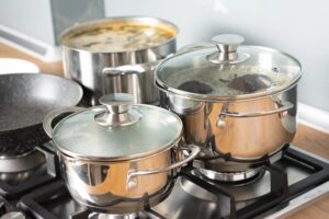 Küchenhelfer in der Küche