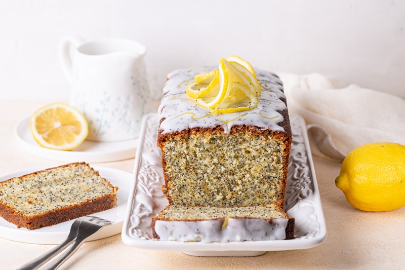Backfehler vermeiden - Glutenfreier Zitronen-Mohnkuchen.
